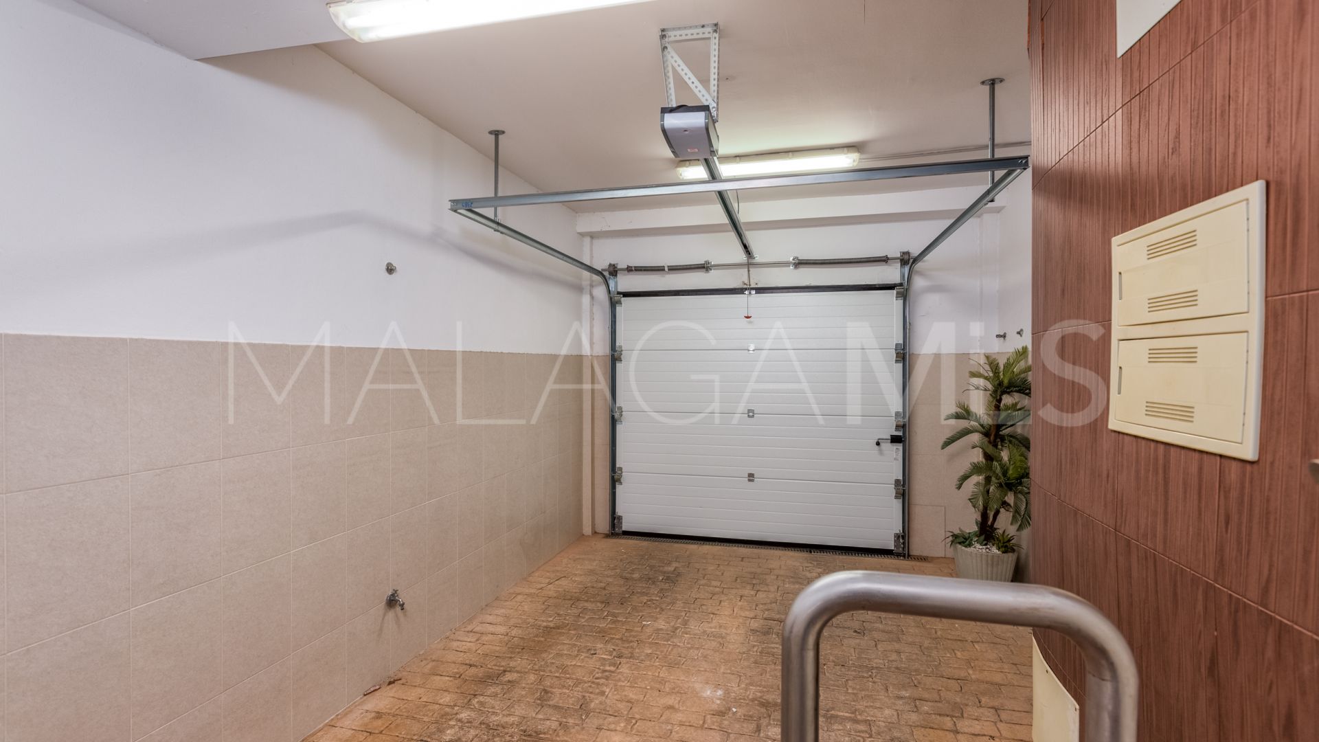Parhus for sale in El Chaparral