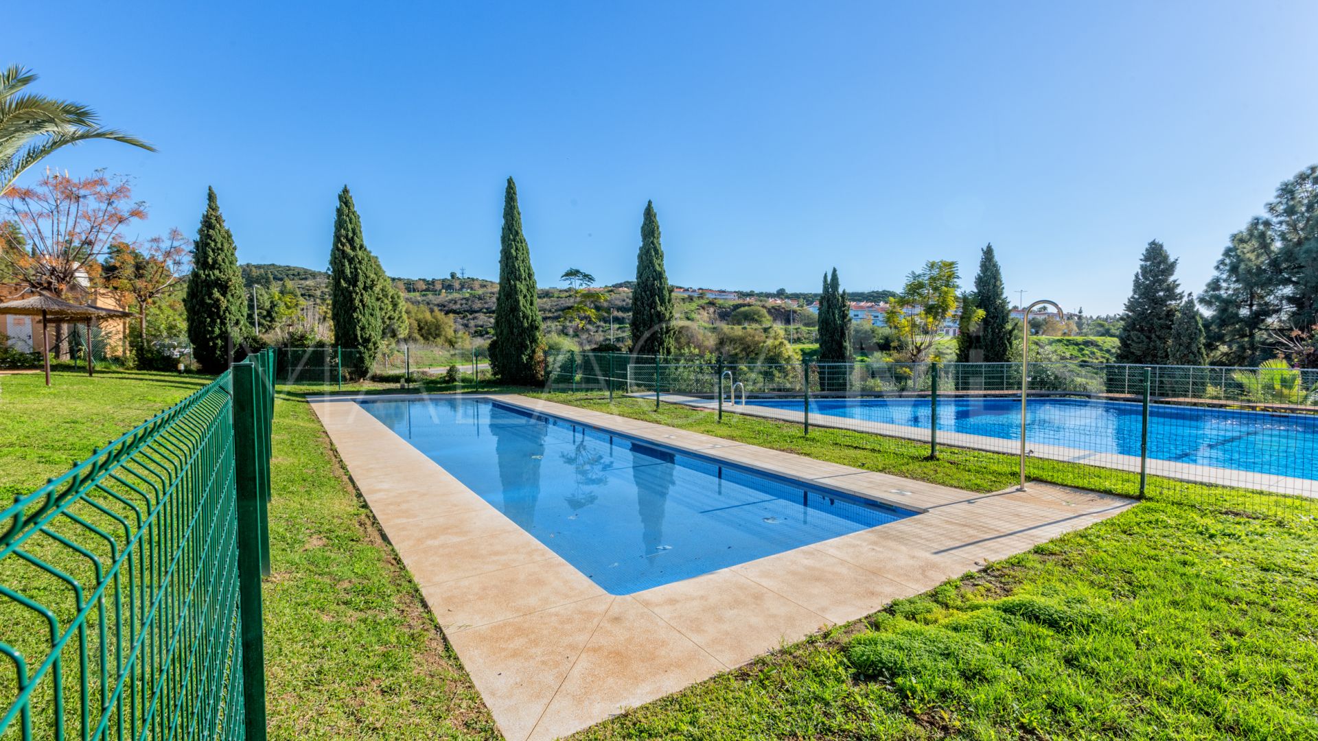 Parhus for sale in El Chaparral