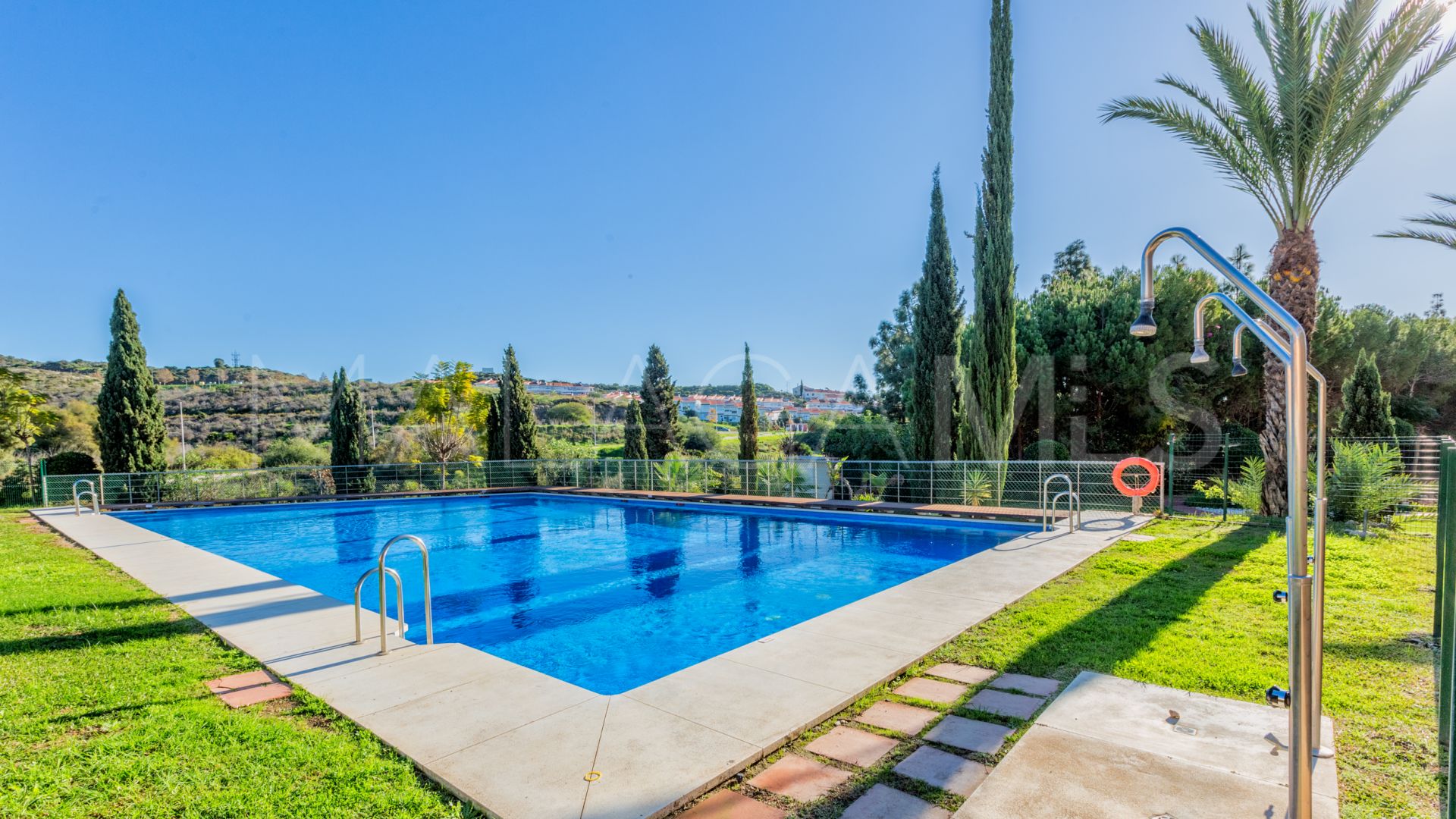 Parhus for sale in El Chaparral