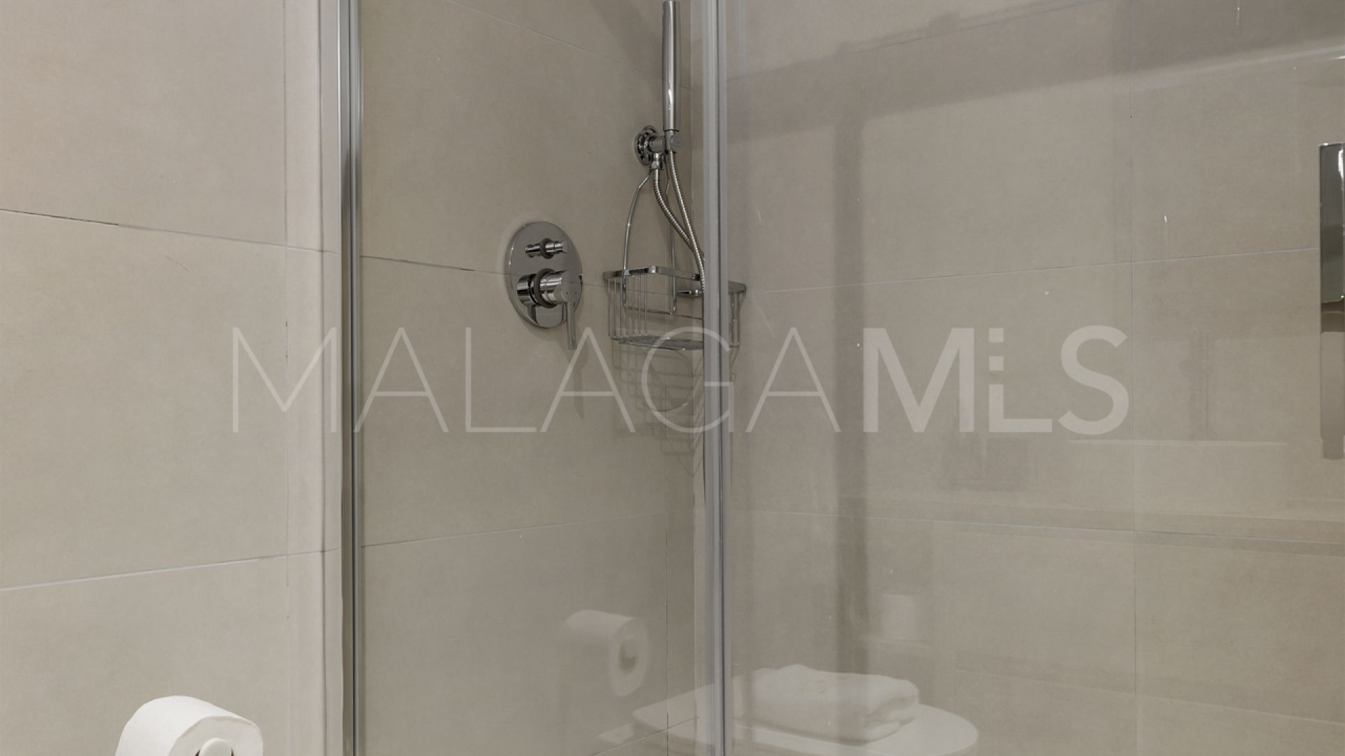 Apartamento planta baja for sale in El Higueron with 3 bedrooms