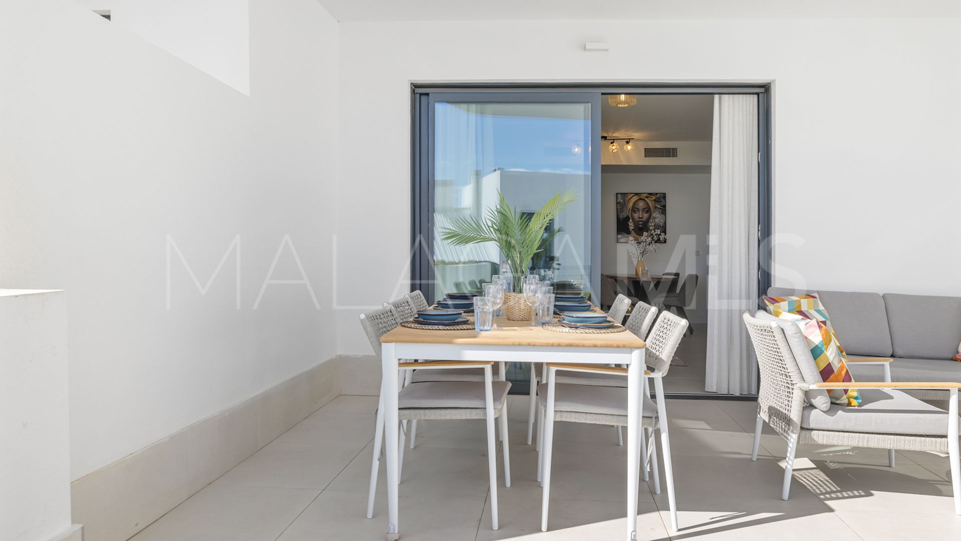 Apartamento planta baja for sale in El Higueron with 3 bedrooms