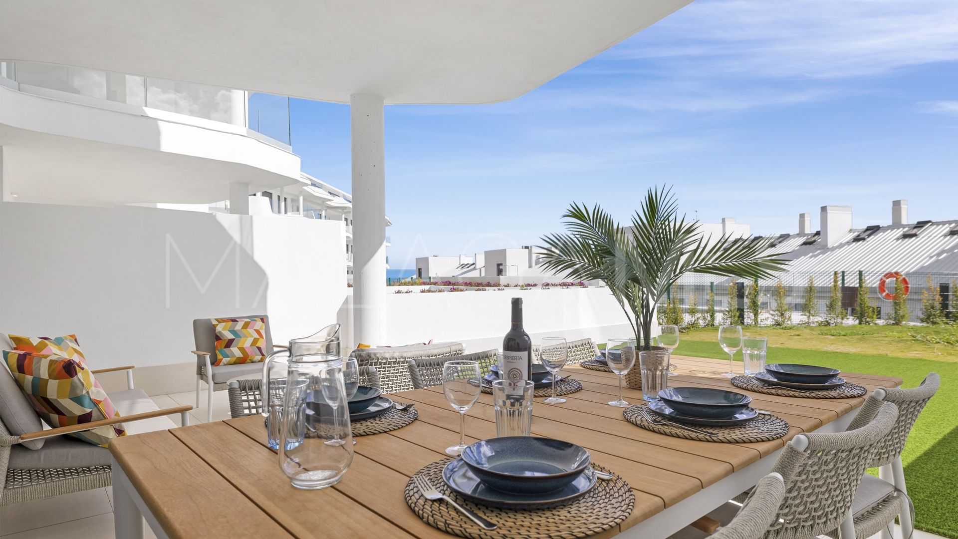 Apartamento planta baja for sale in El Higueron with 3 bedrooms