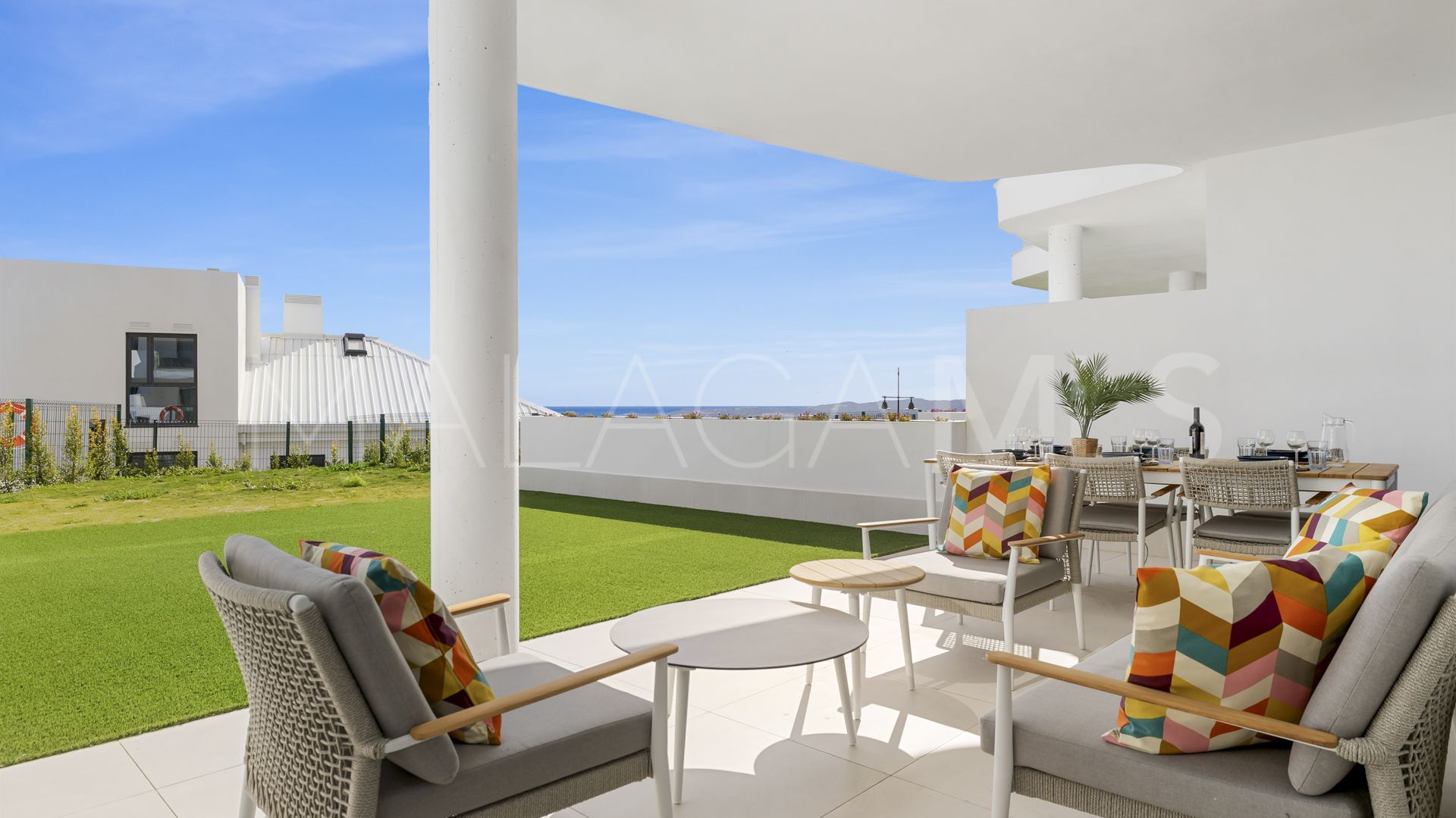 Apartamento planta baja for sale in El Higueron with 3 bedrooms