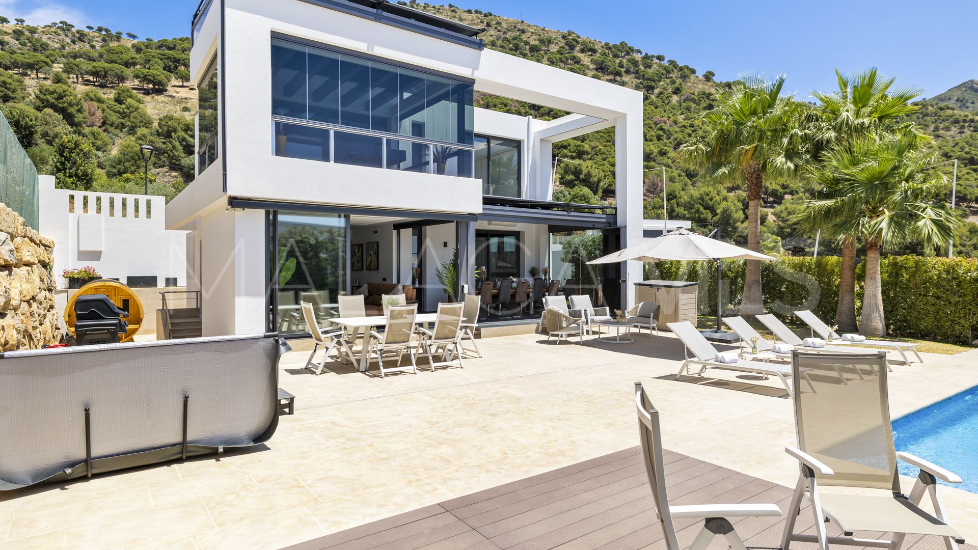 Villa for sale in Mijas