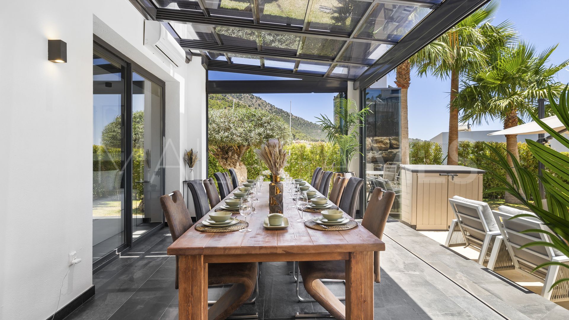 Villa for sale in Mijas