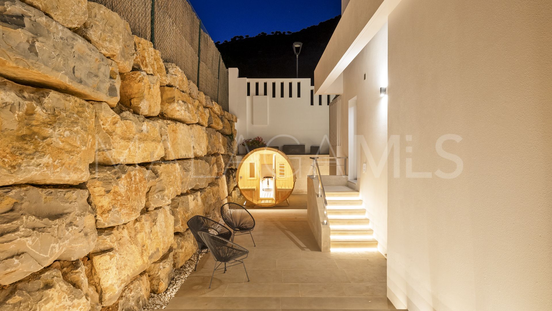 Villa for sale in Mijas