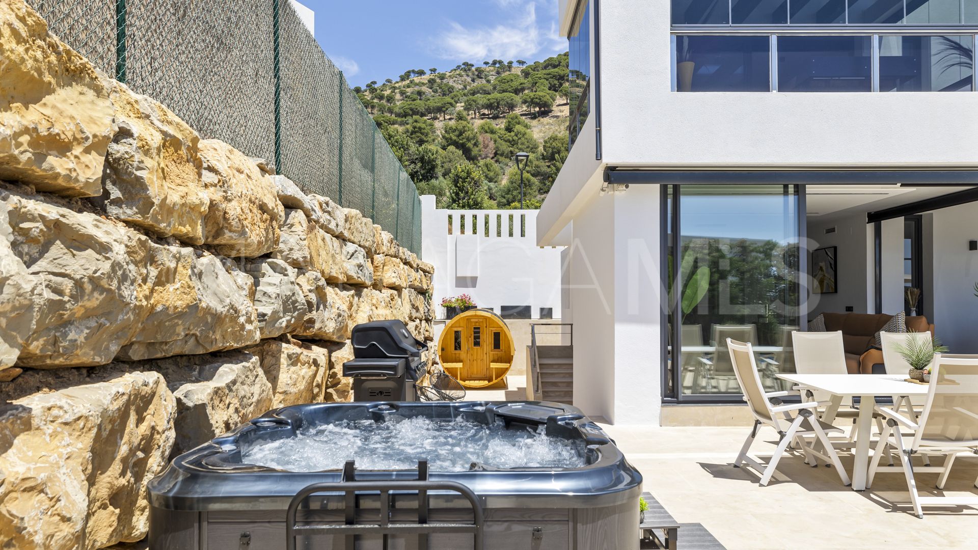 Villa for sale in Mijas