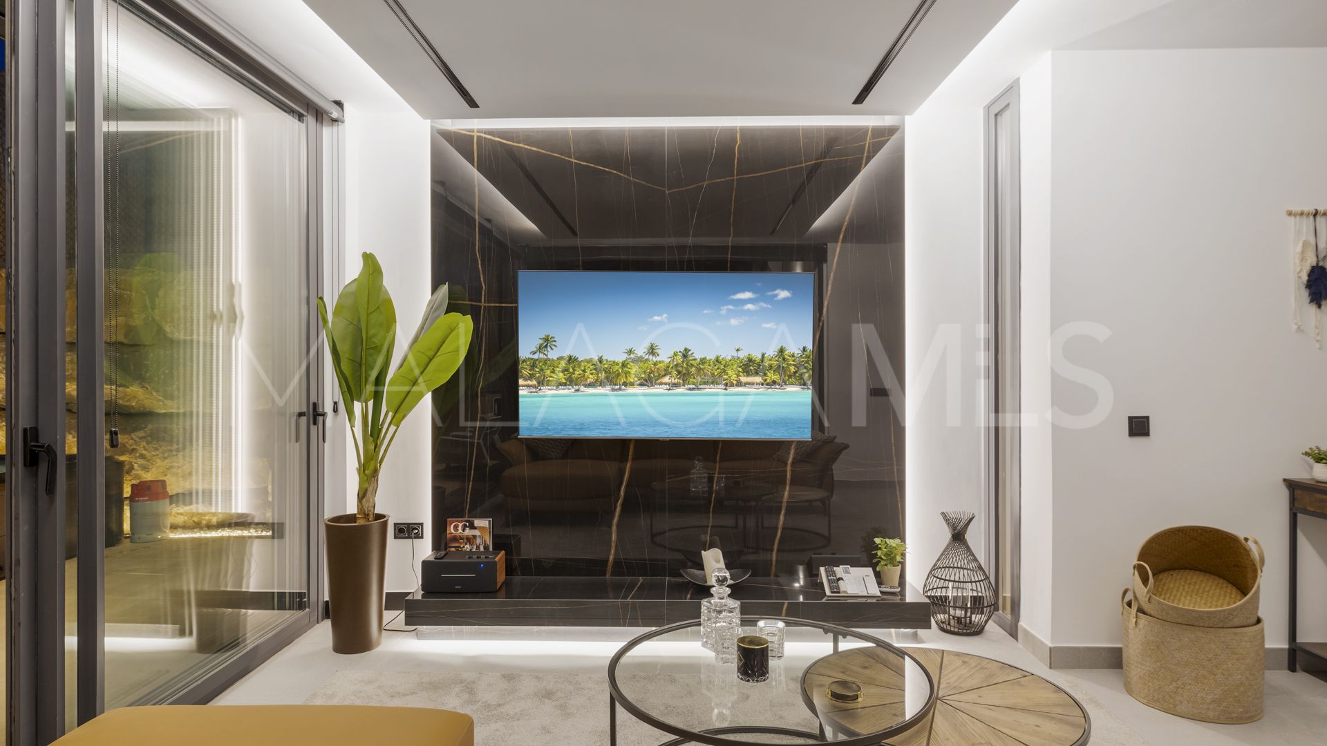 Villa for sale in Mijas