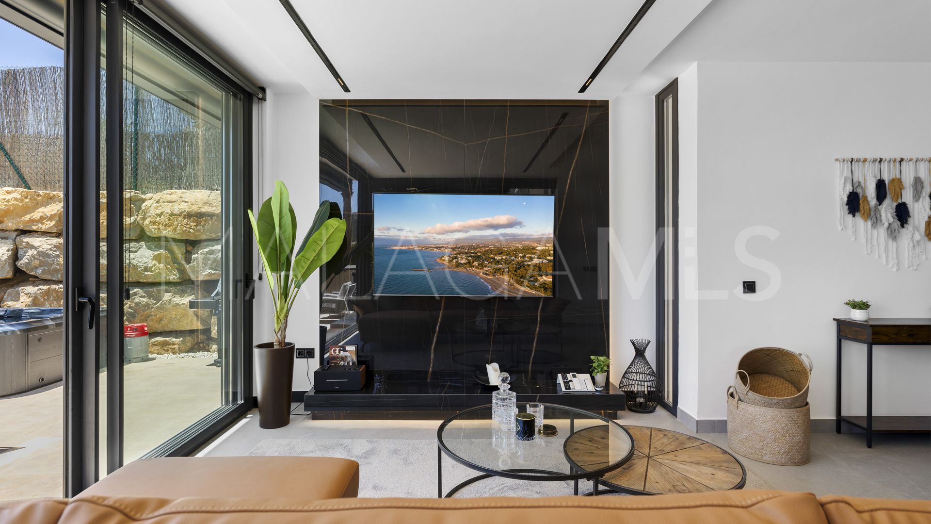 Villa for sale in Mijas