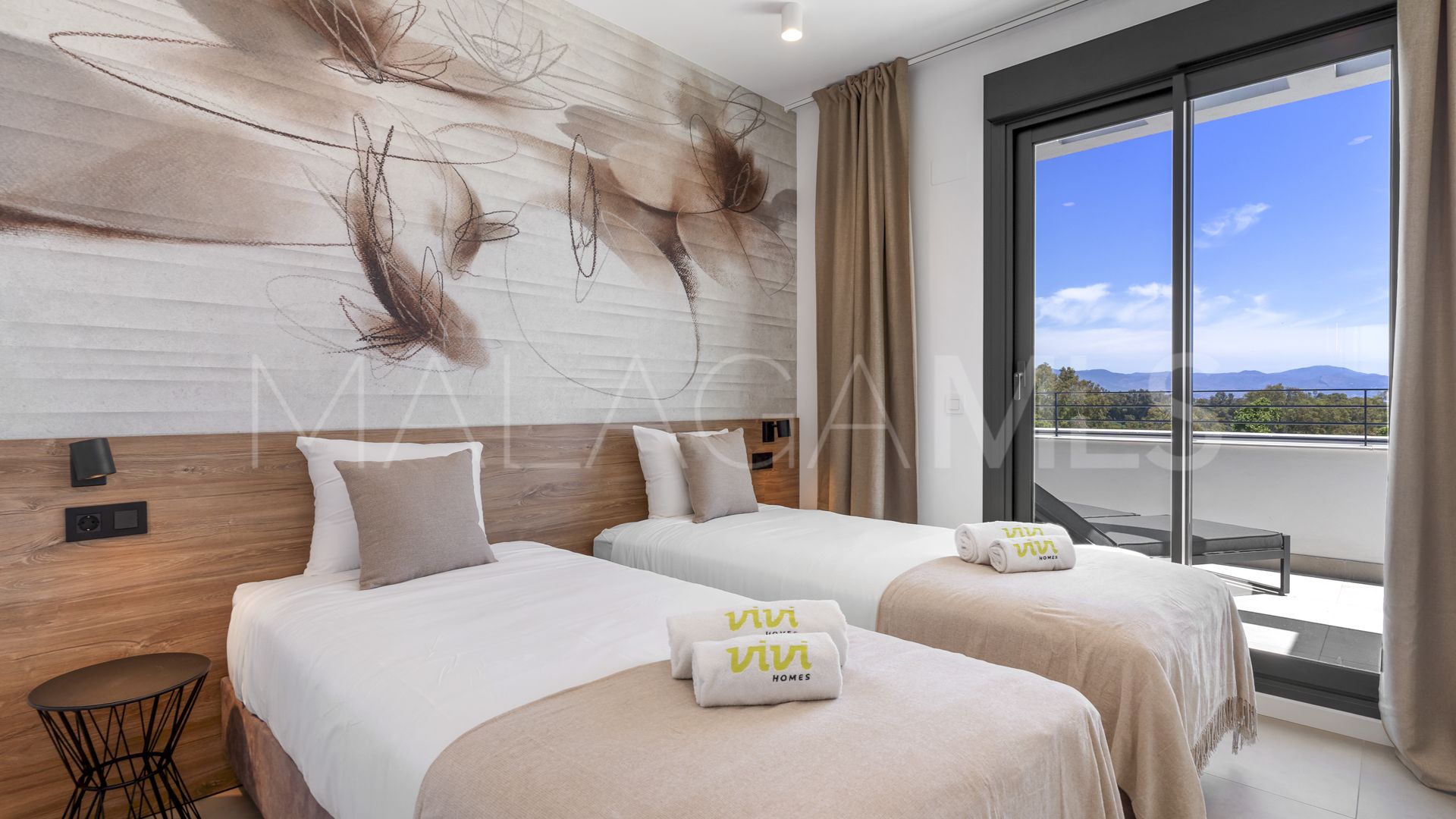 For sale 2 bedrooms penthouse in Torremolinos