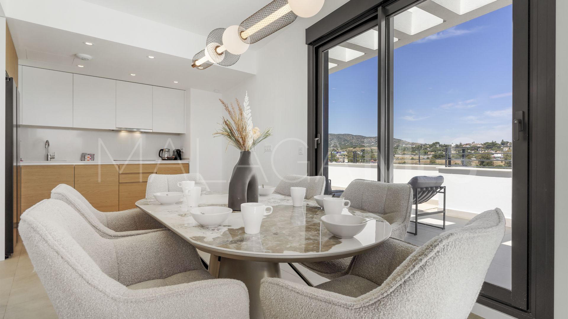 For sale 2 bedrooms penthouse in Torremolinos