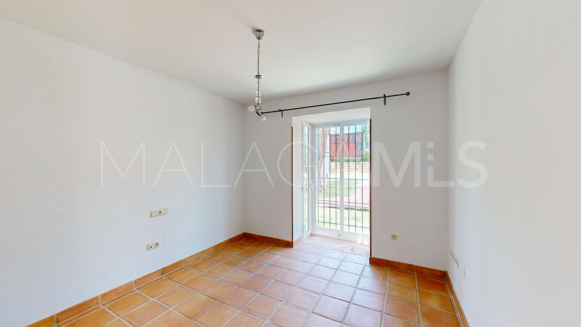 Adosado for sale in Guadalmina Alta de 4 bedrooms