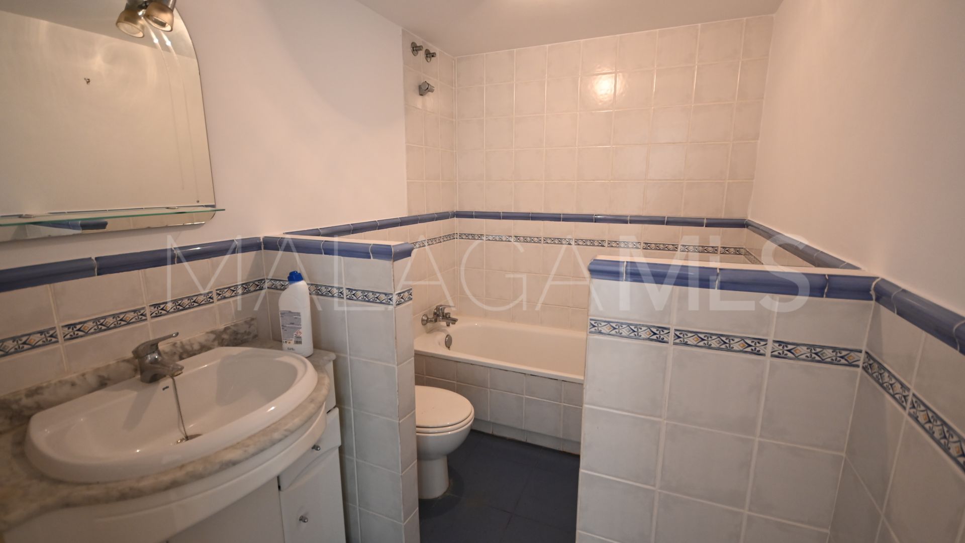 Buy apartamento with 3 bedrooms in Guadalmina Alta