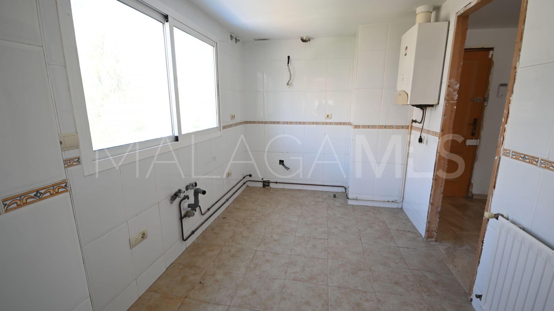 Buy apartamento with 3 bedrooms in Guadalmina Alta