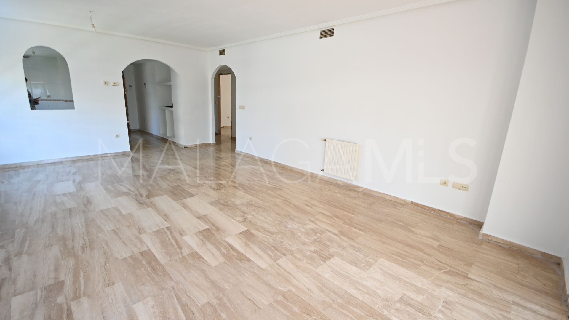Buy apartamento with 3 bedrooms in Guadalmina Alta