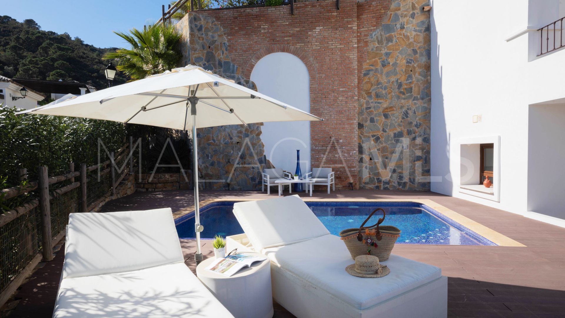 For sale Benahavis Hills Country Club 4 bedrooms villa
