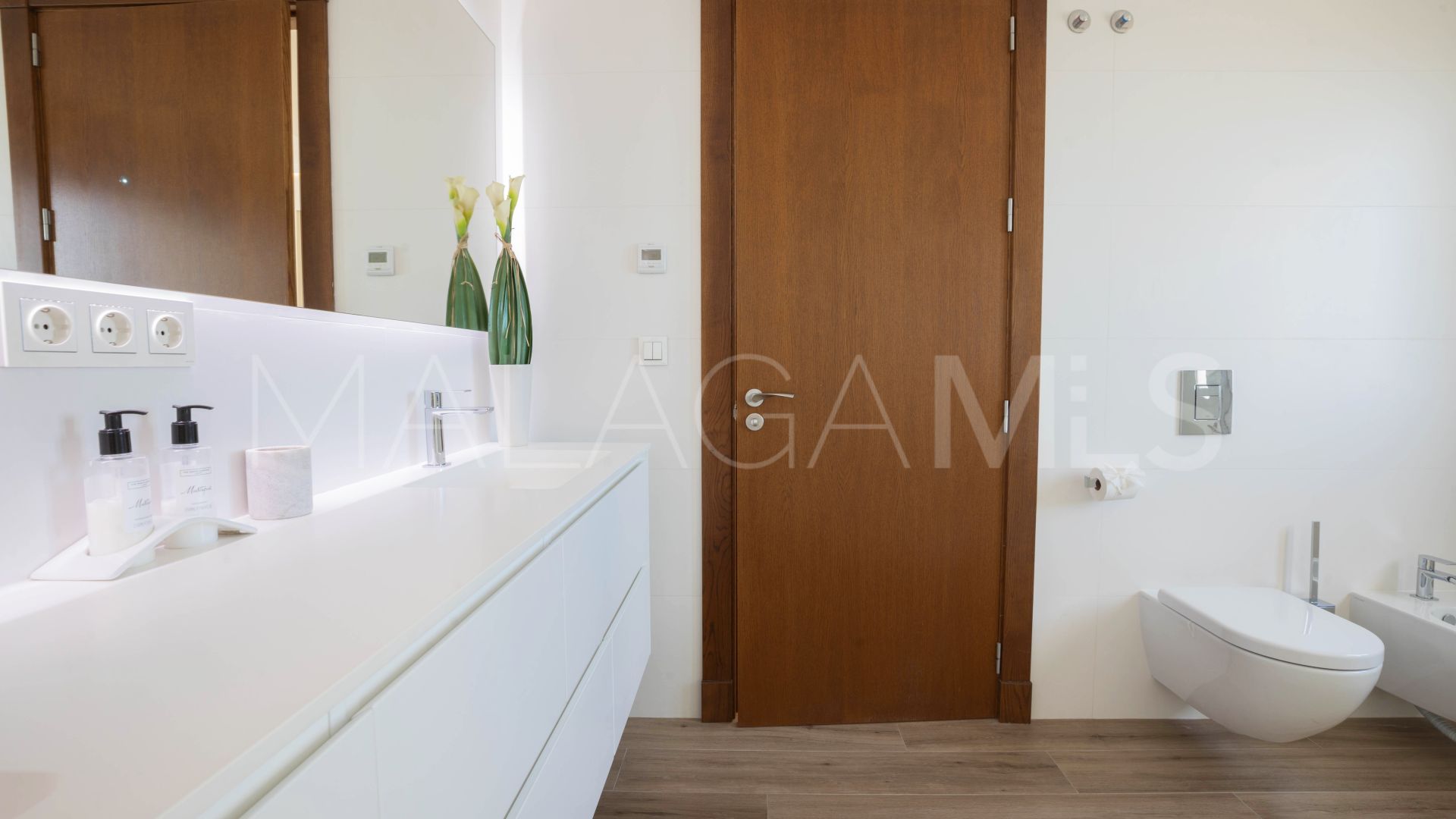 For sale Benahavis Hills Country Club 4 bedrooms villa