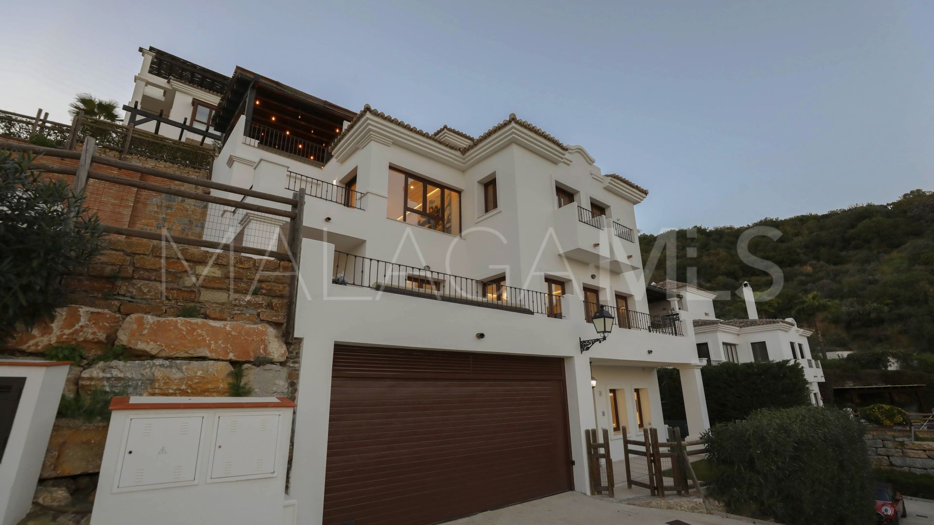 For sale Benahavis Hills Country Club 4 bedrooms villa