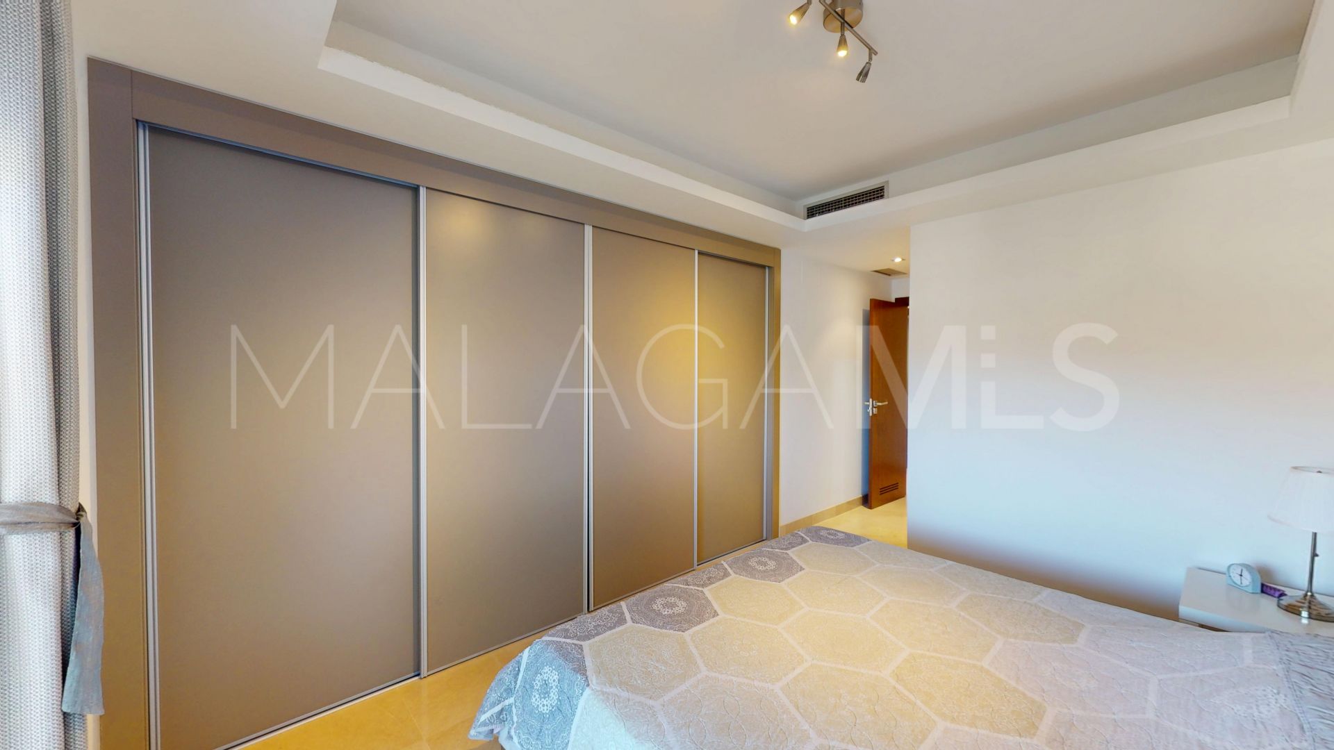 Buy apartamento planta baja in Los Arqueros