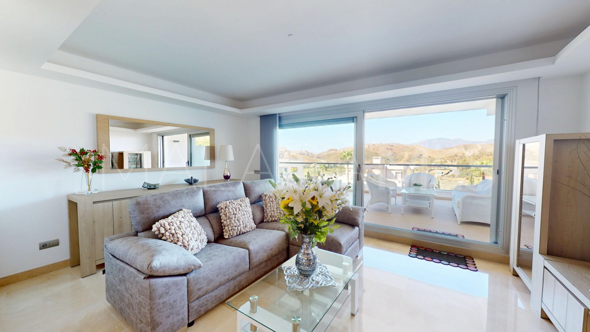 Buy apartamento planta baja in Los Arqueros