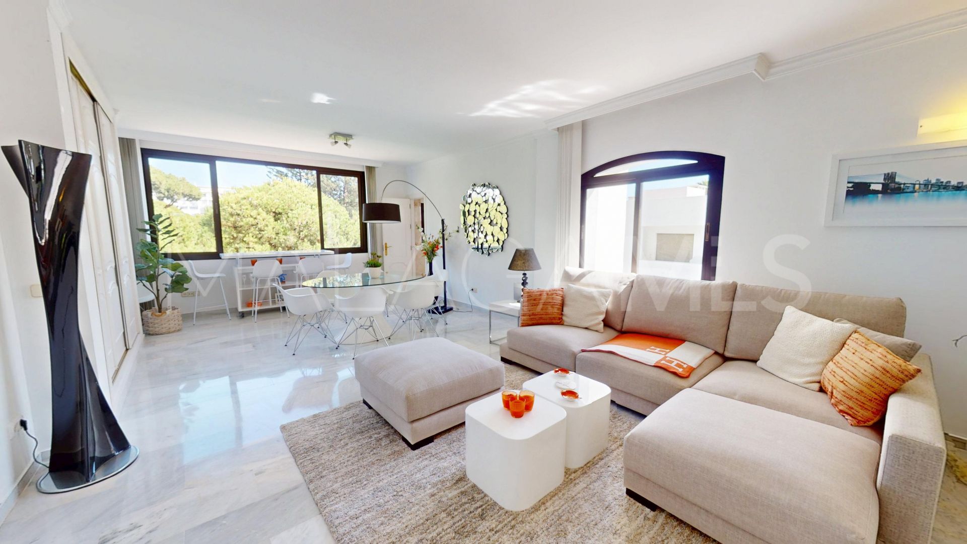 Se vende apartamento in Playas del Duque de 2 bedrooms