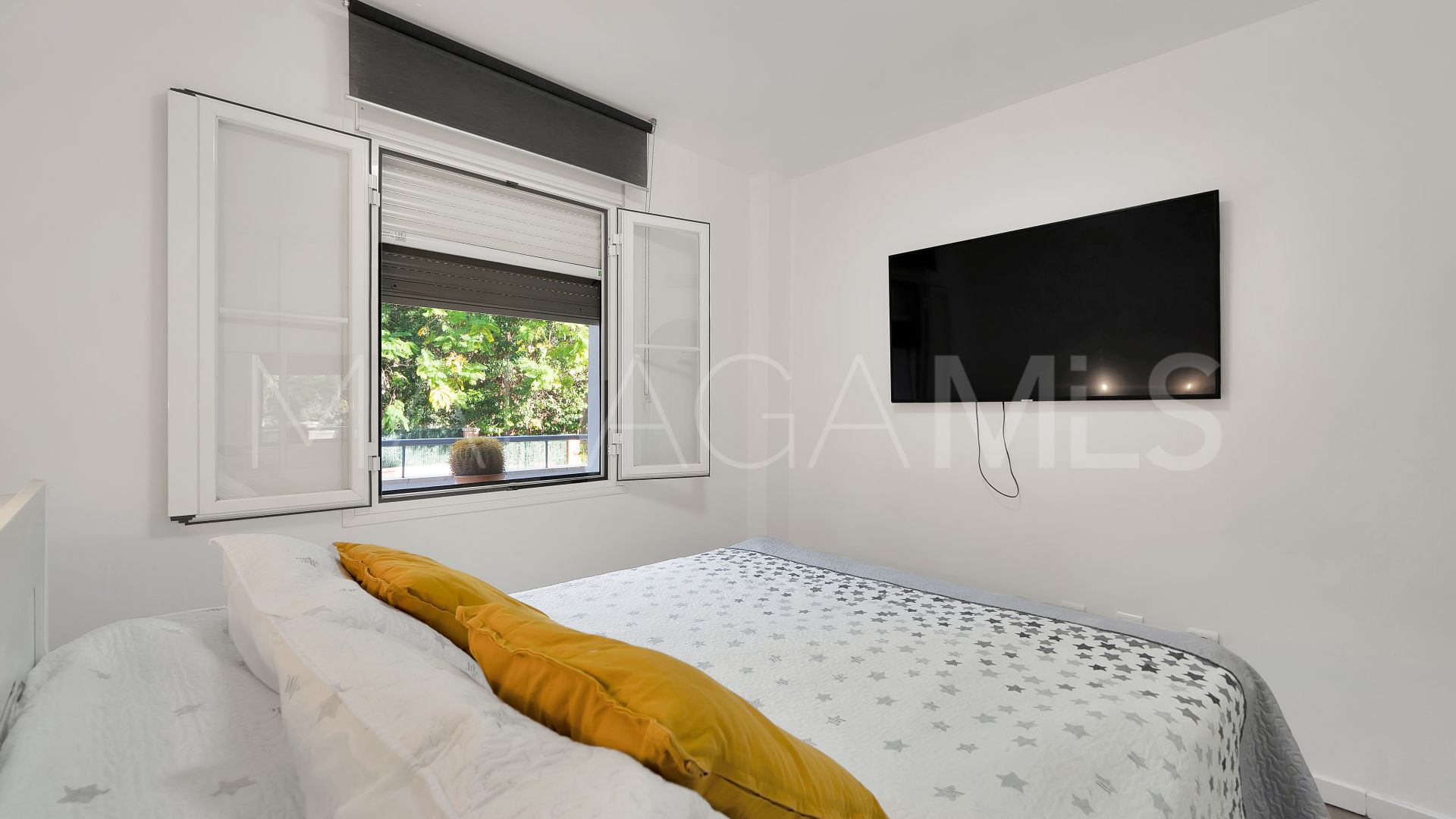 Appartement rez de chaussée for sale in Benahavis Centro