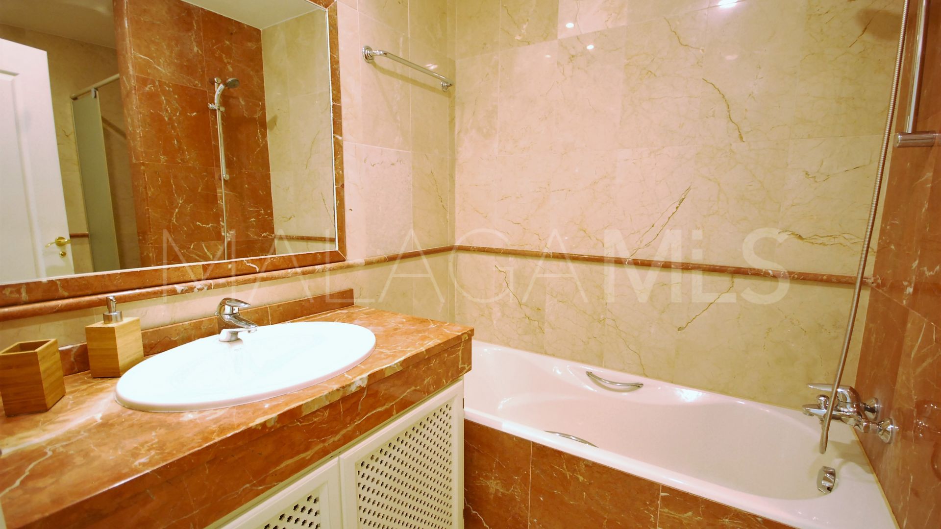 Erdgeschosswohnung for sale in Hacienda del Sol