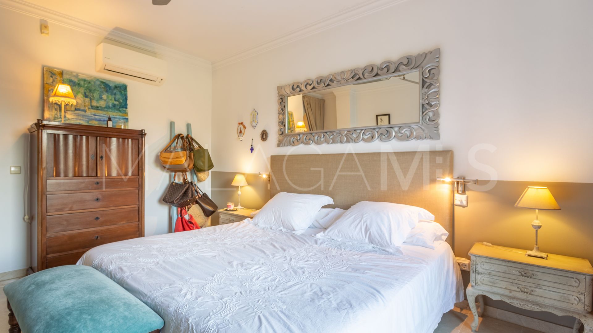 Villa for sale with 5 bedrooms in Isla de Guadalmina