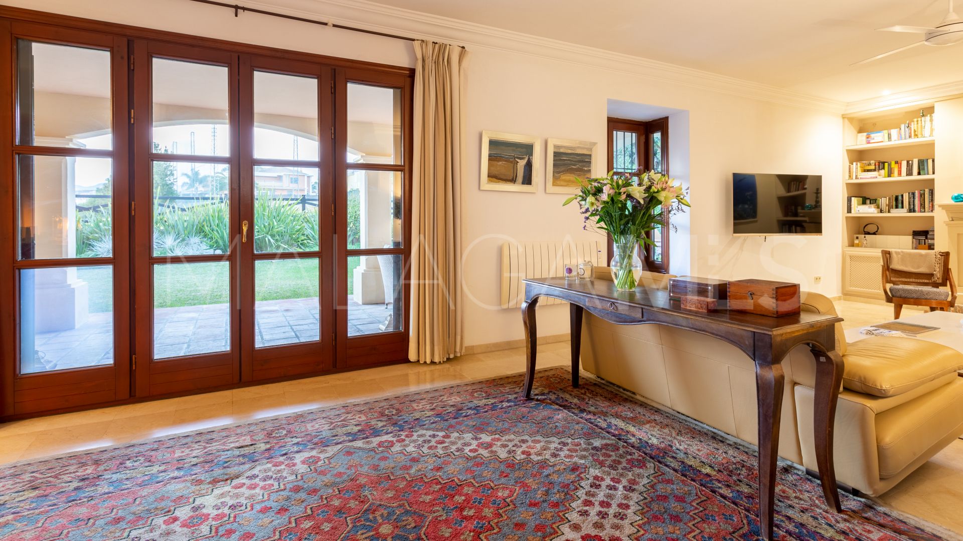 Villa for sale with 5 bedrooms in Isla de Guadalmina