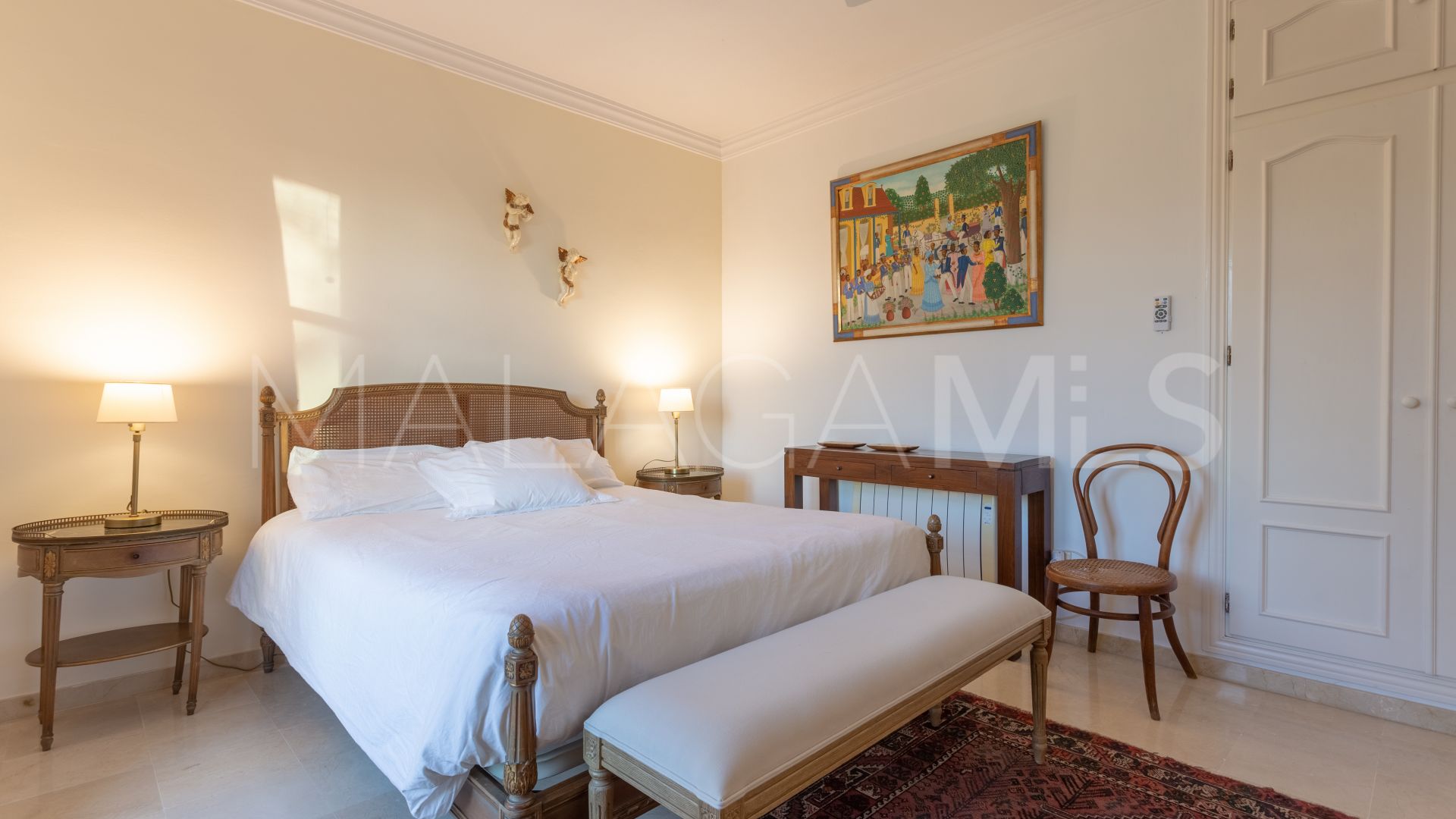 Villa for sale with 5 bedrooms in Isla de Guadalmina