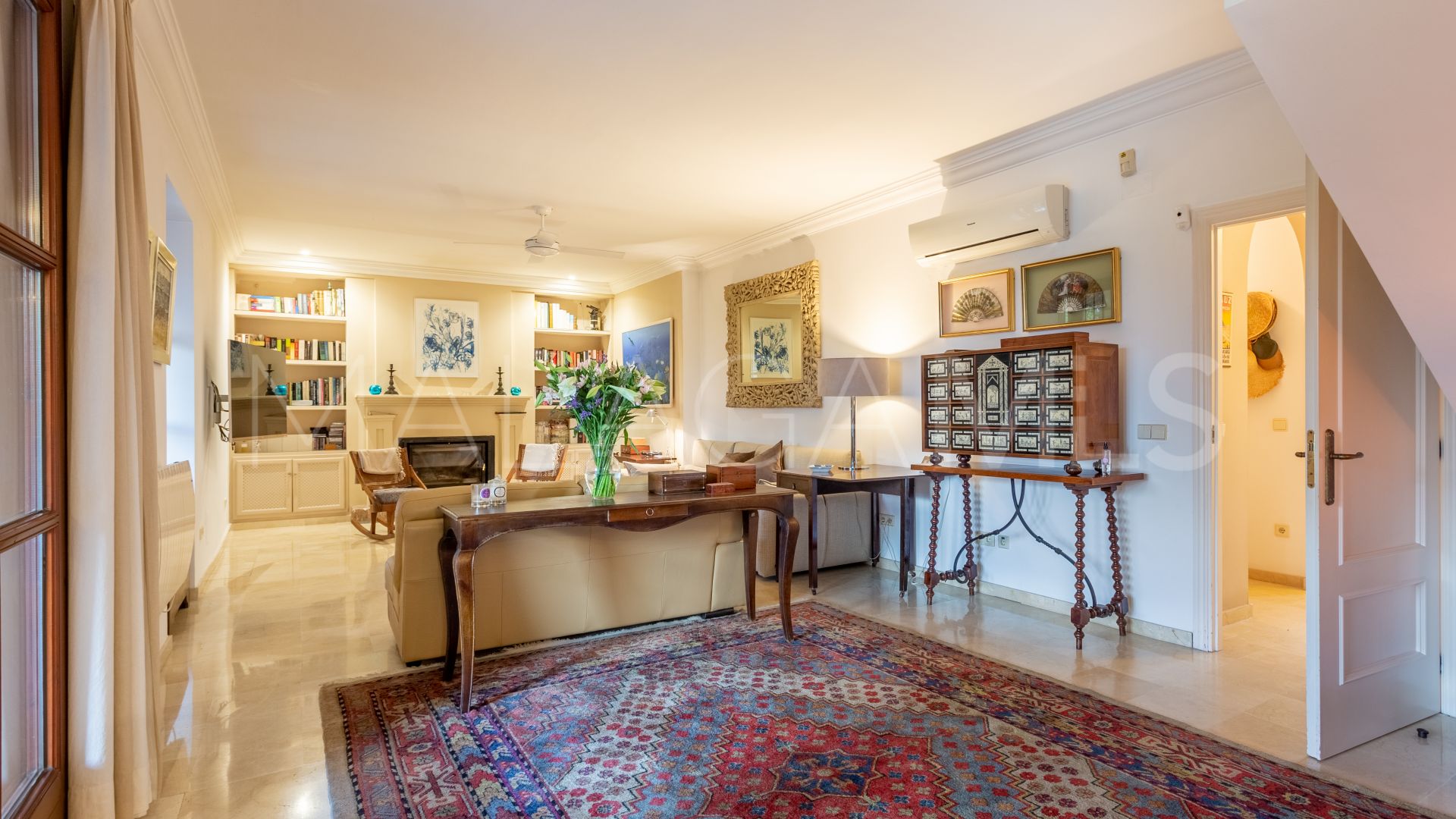 Villa for sale with 5 bedrooms in Isla de Guadalmina