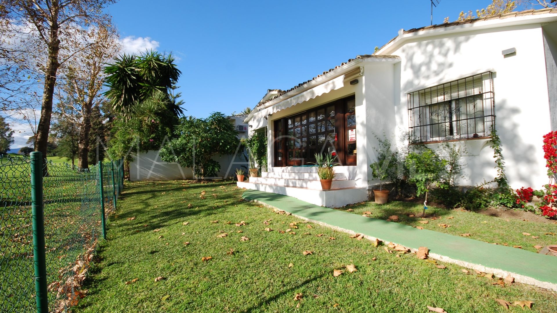 Villa for sale in Guadalmina Alta