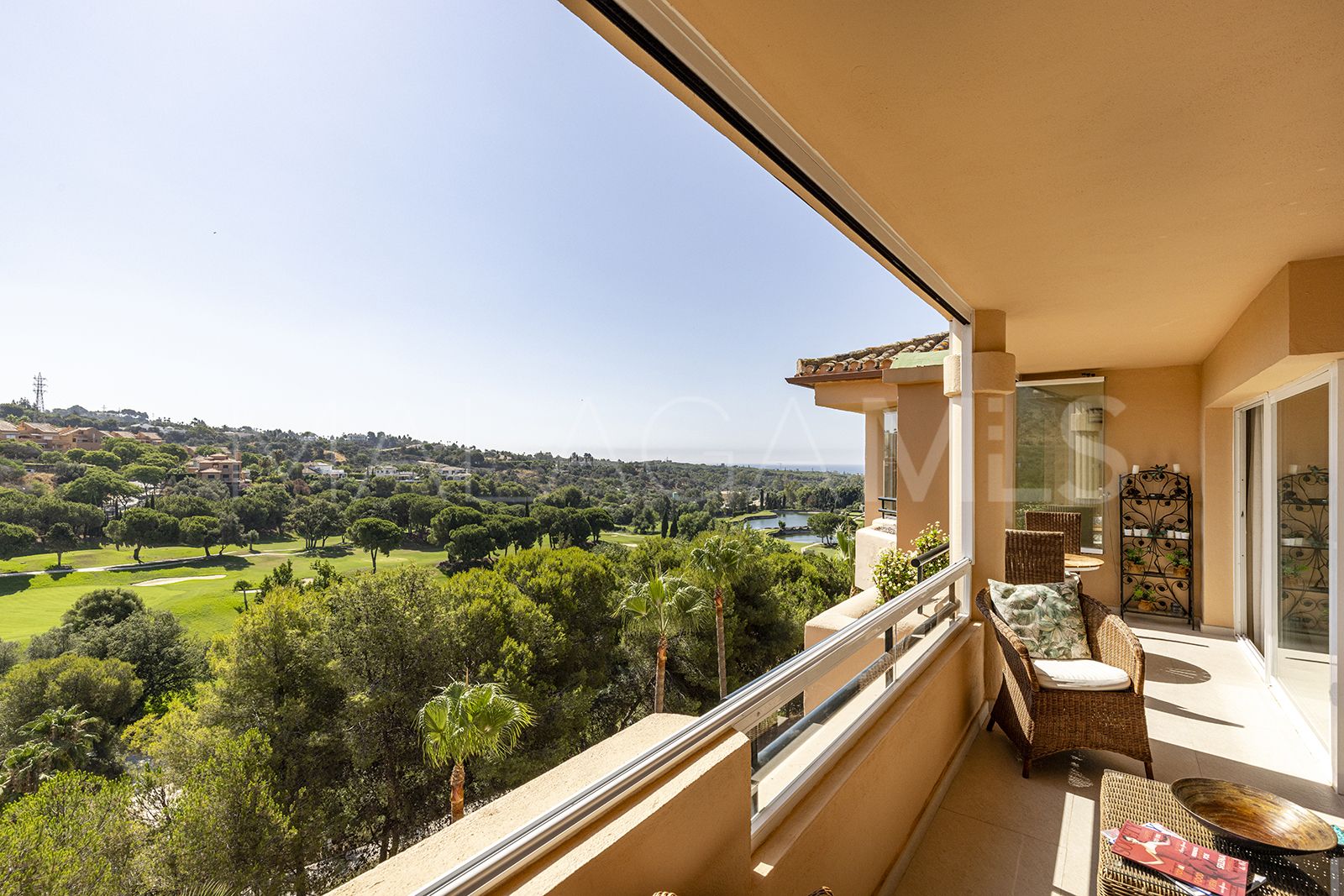 For sale penthouse with 2 bedrooms in Las Terrazas de Santa Maria Golf