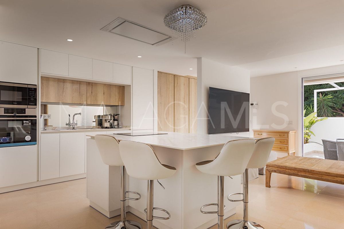 Radhus for sale in Nueva Andalucia