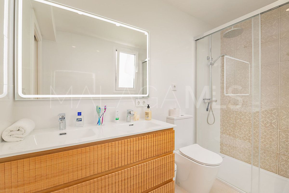 Radhus for sale in Nueva Andalucia