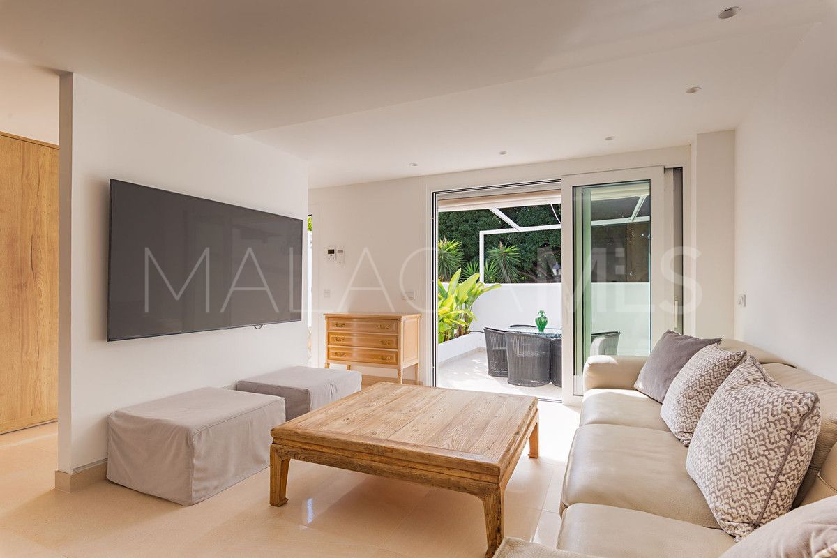 Radhus for sale in Nueva Andalucia