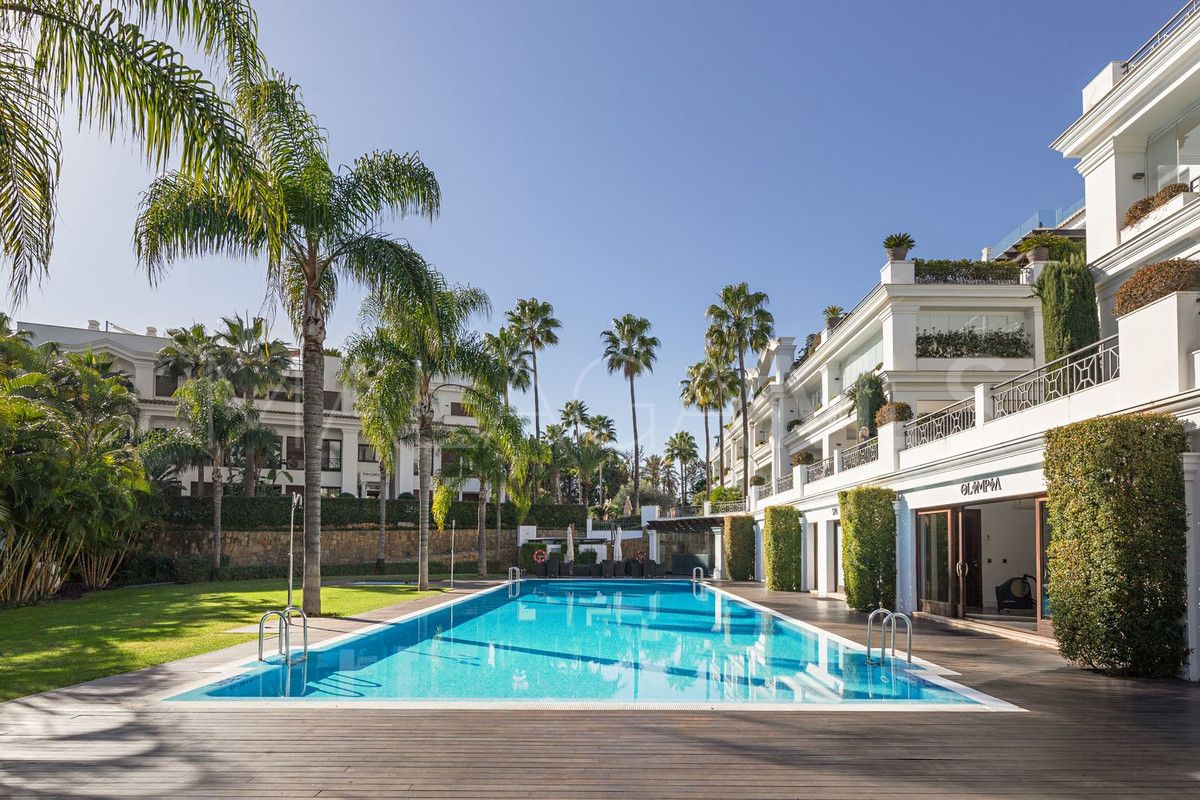 Markplanslägenhet for sale in Estepona