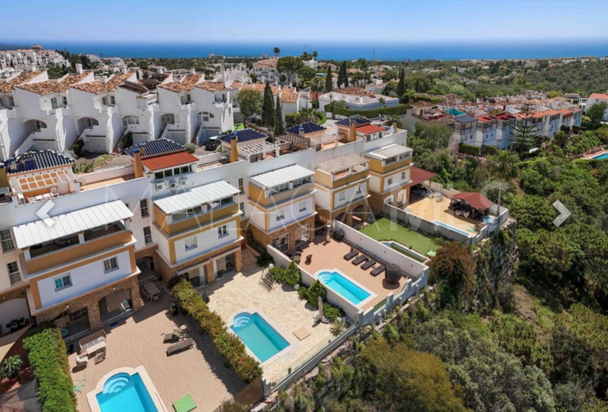 Town house for sale in Mijas Costa with 4 bedrooms