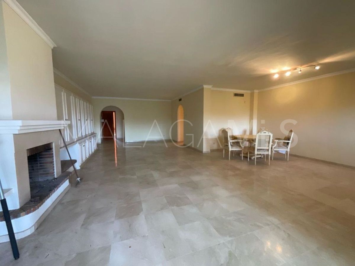 Appartement rez de chaussée for sale in Estepona