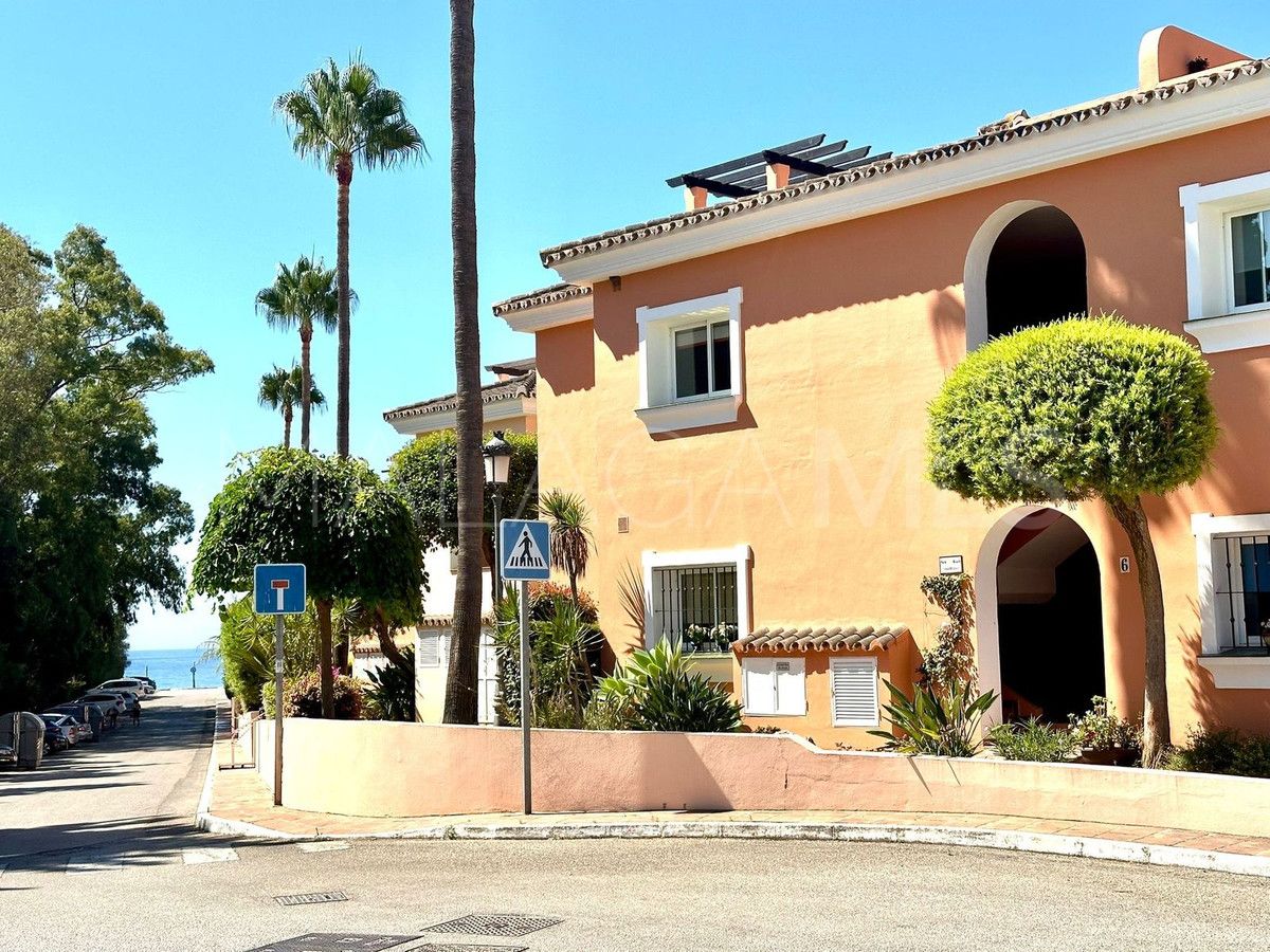 Appartement rez de chaussée for sale in Estepona