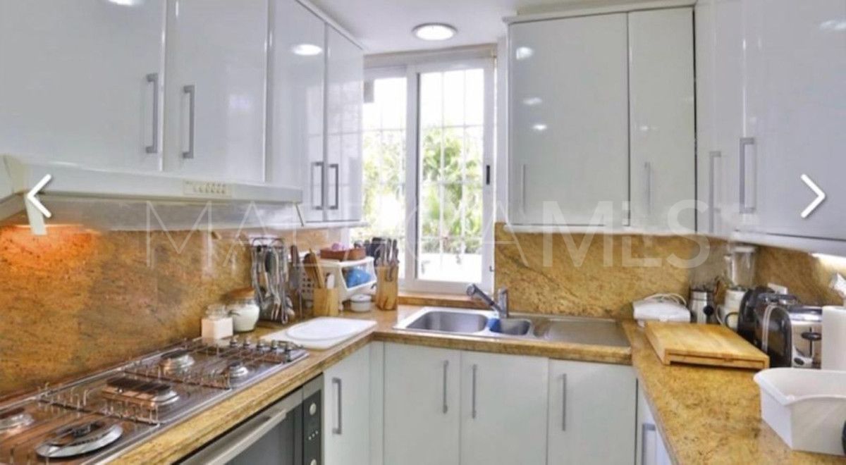 Lägenhet for sale in Marbella City