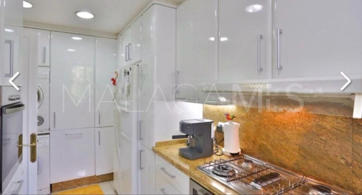 Lägenhet for sale in Marbella City