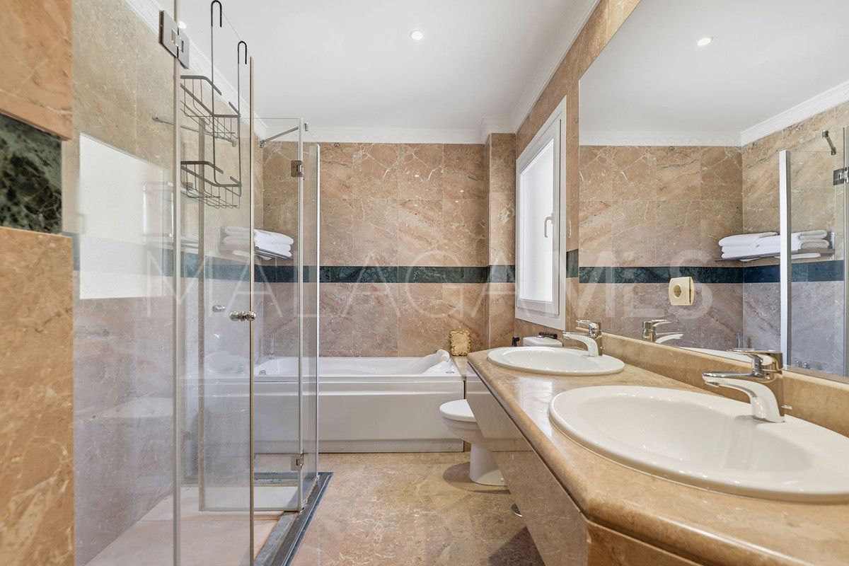 Wohnung for sale in Nueva Andalucia