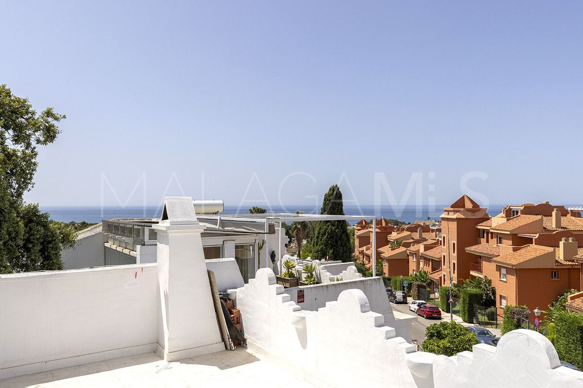 Buy adosado in Marbella Ciudad