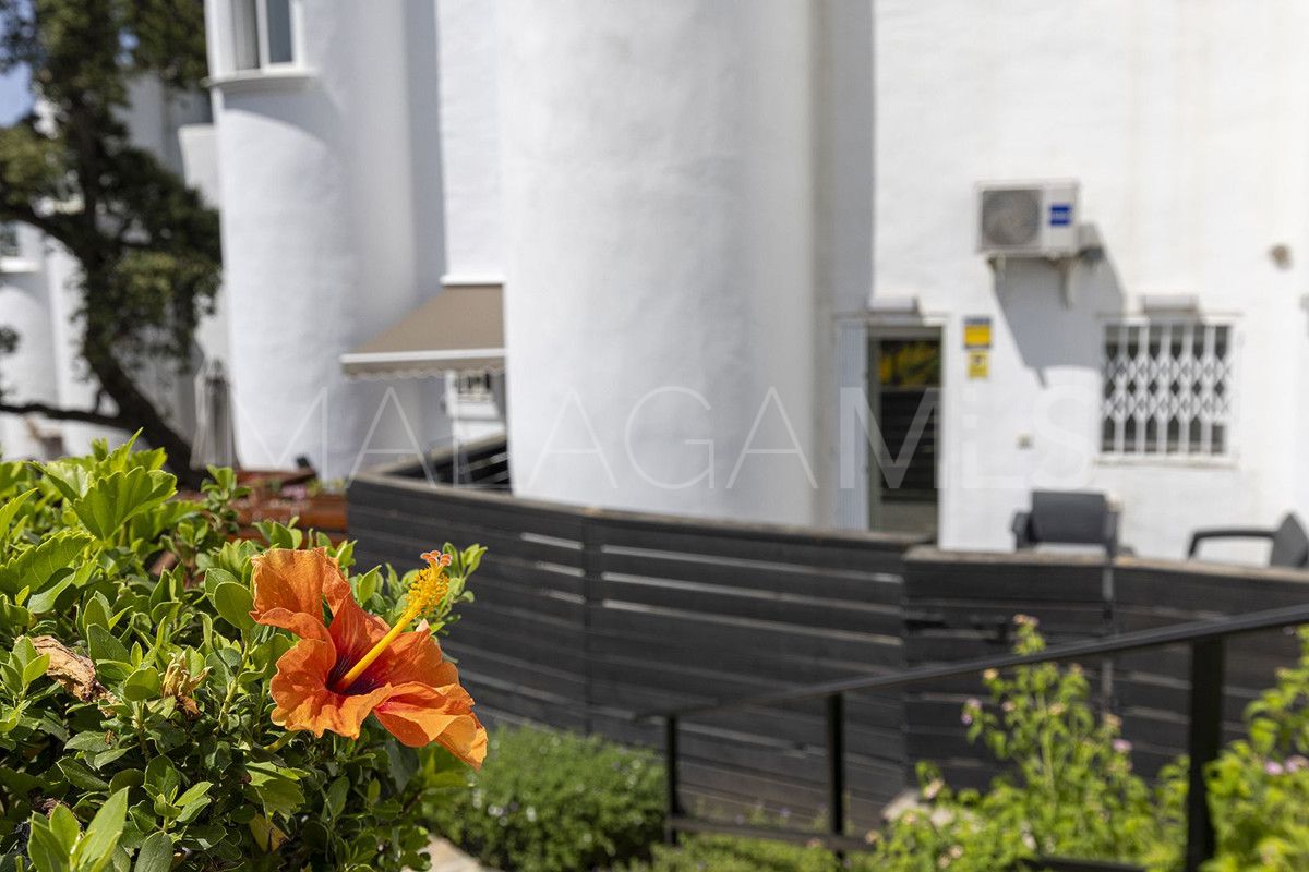 For sale town house in Marbella City