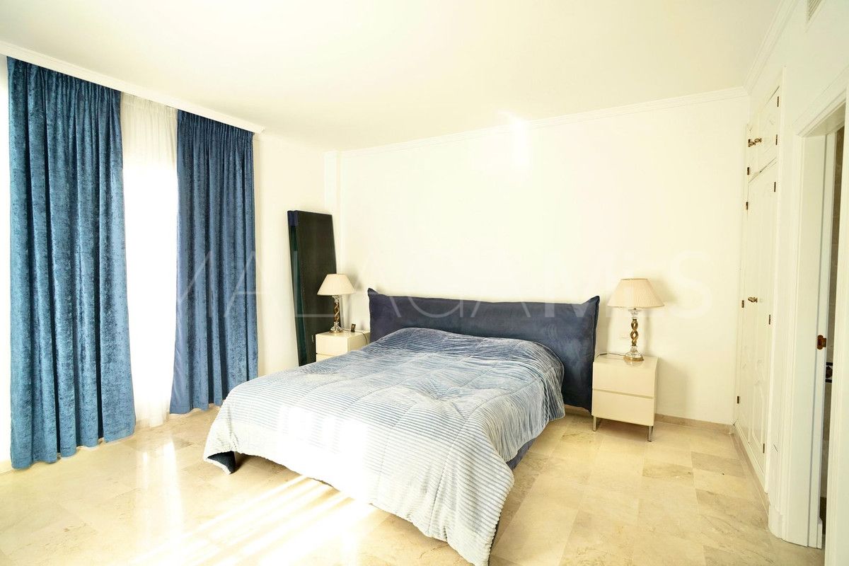 2 bedrooms Nueva Andalucia town house for sale