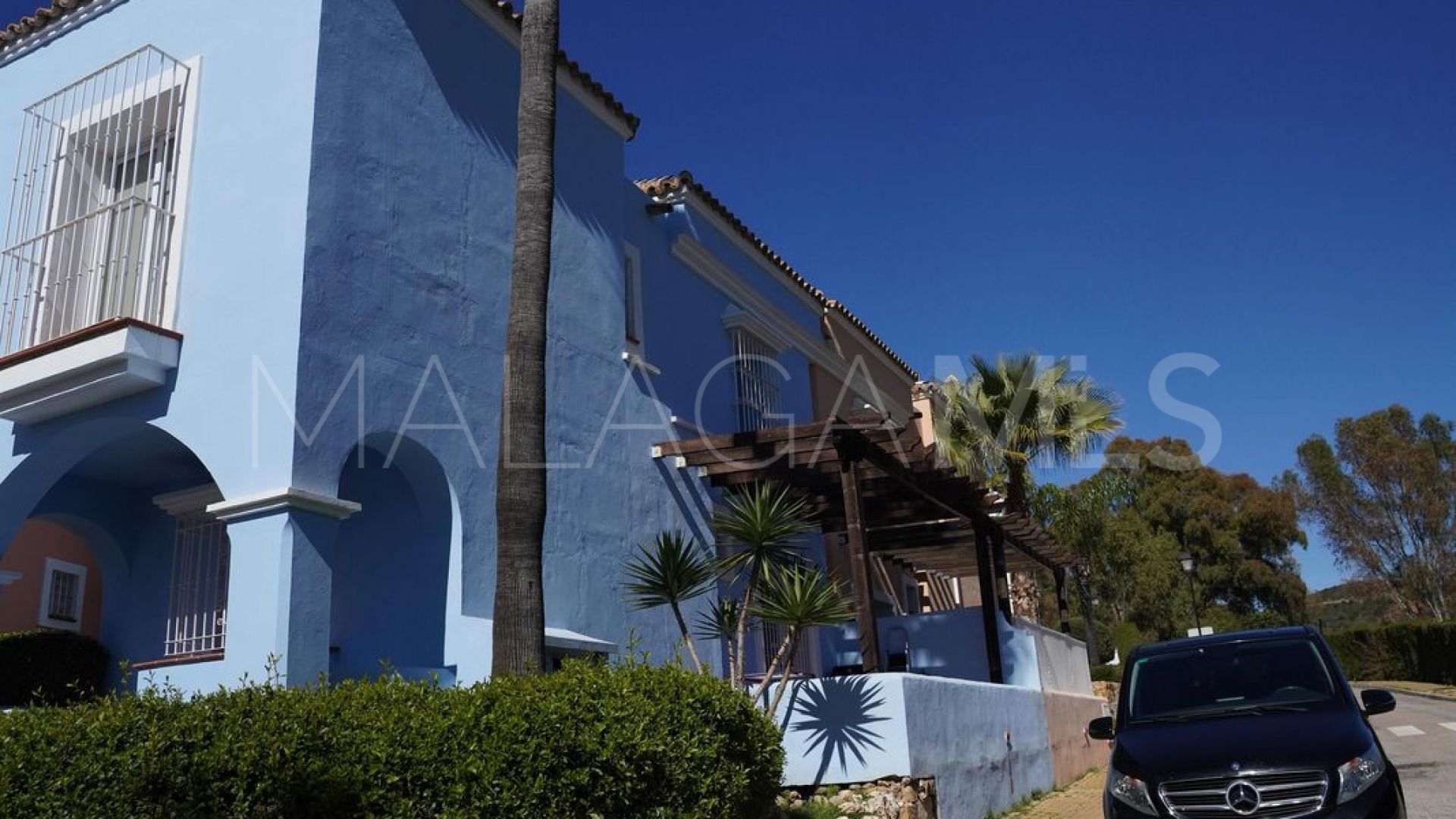 Radhus for sale in Nueva Andalucia