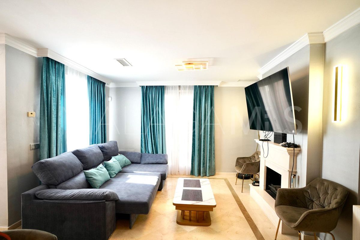 Radhus for sale in Nueva Andalucia