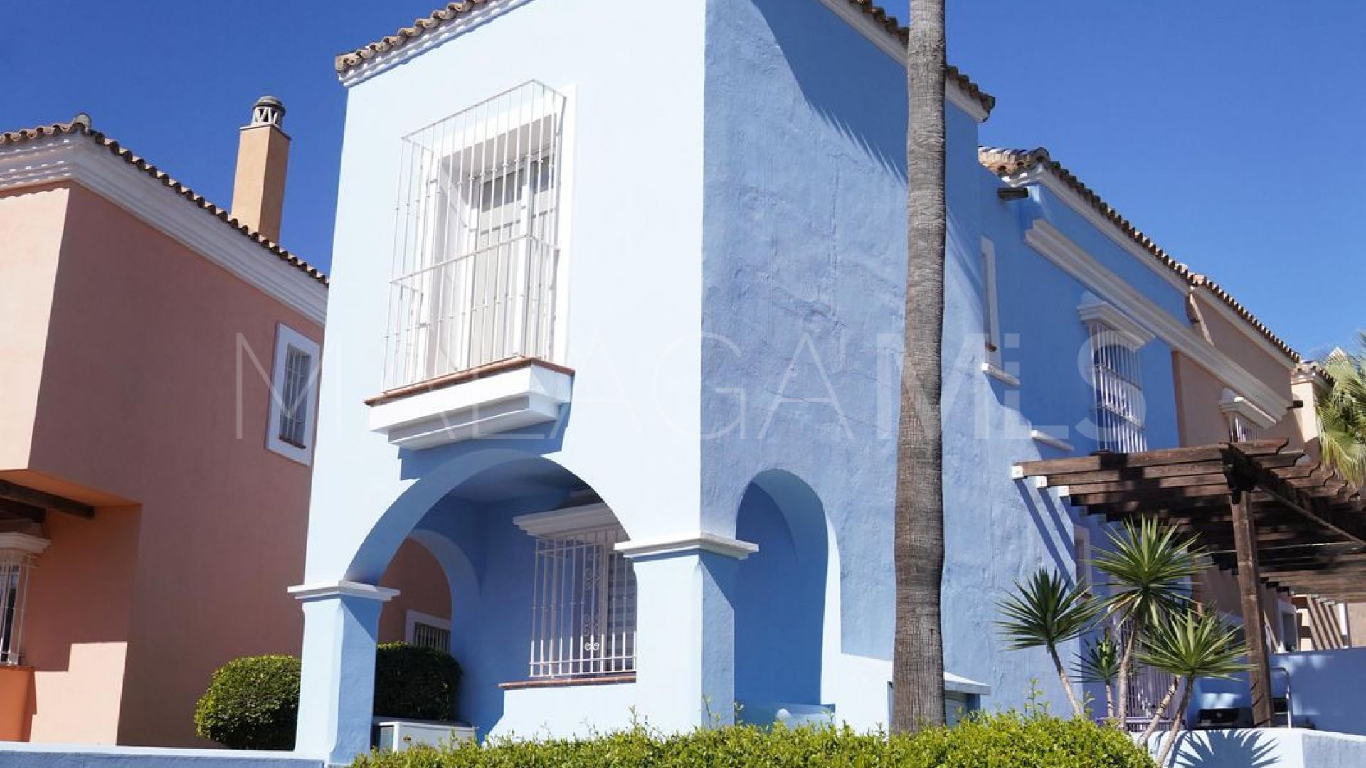 2 bedrooms Nueva Andalucia town house for sale