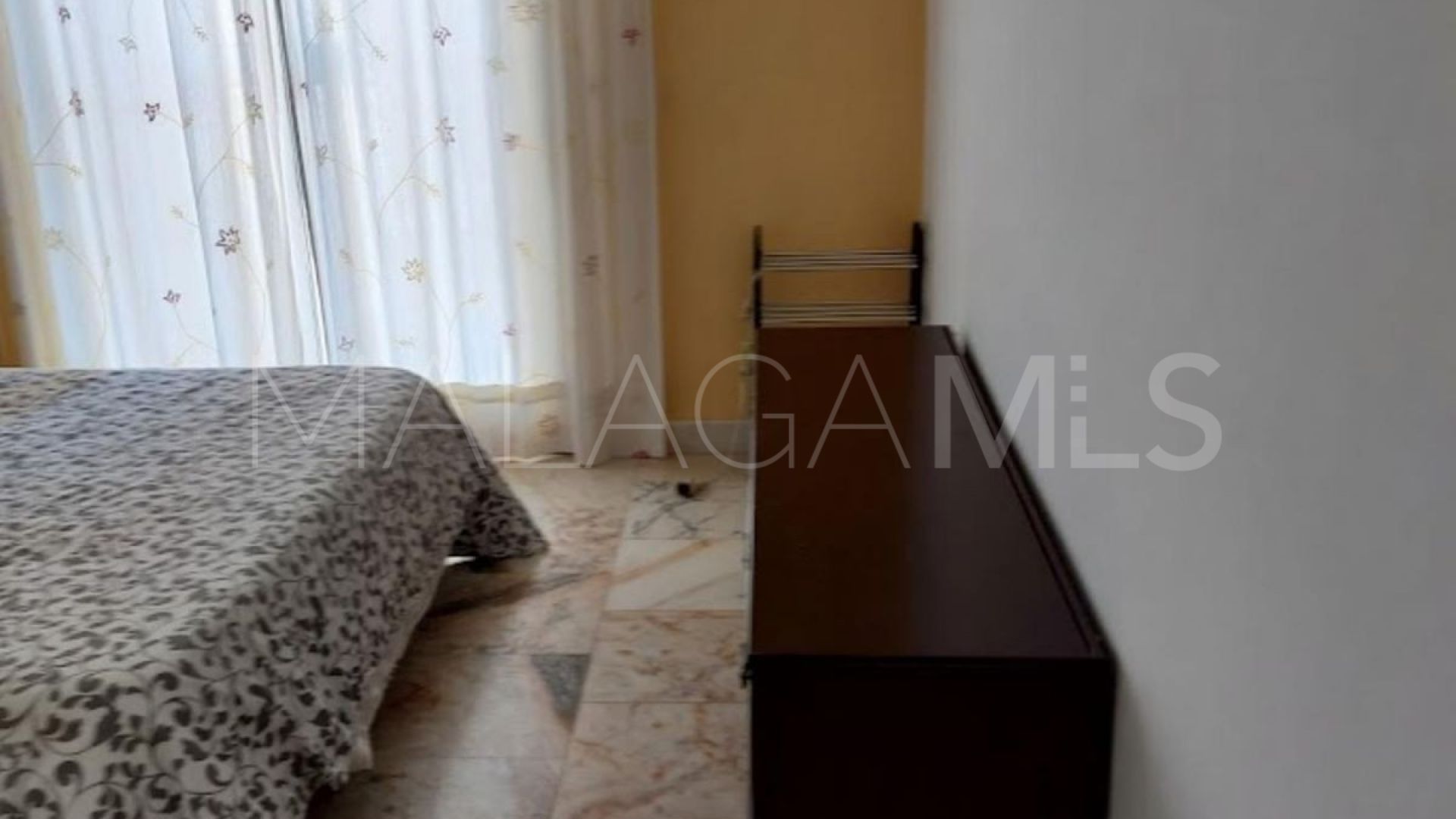Ground floor apartment in Cala de Mijas for sale